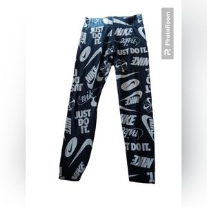 NIKE. Womens small all over leggings.